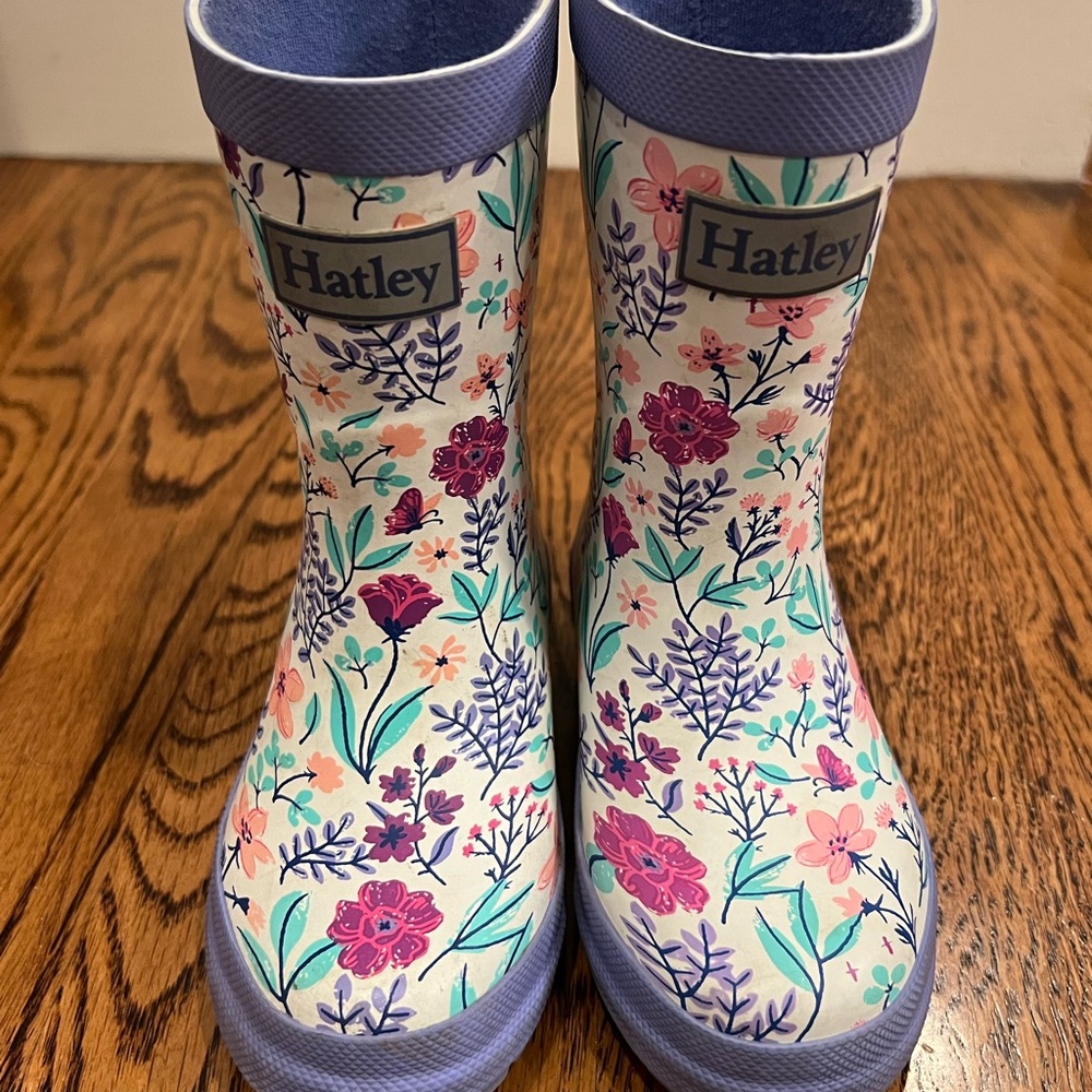 Hatley Size 8 Rain Boots - EUC